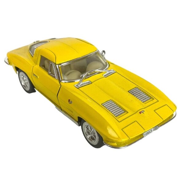 Kinsmart Diecast 3 Cars 63 Corvette Stingray 67 VW Beetle 49 Ford Woody Wagon - Picture 11 of 16